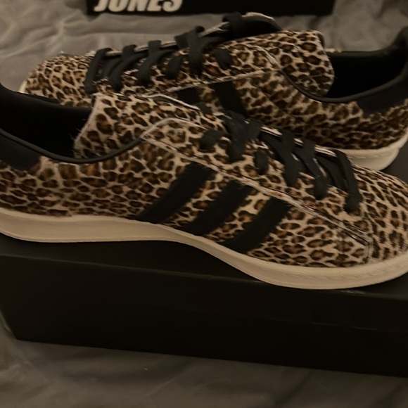 Adidas x Neighborhood x END collaboration on Campus 80s - Picture 4 of 9